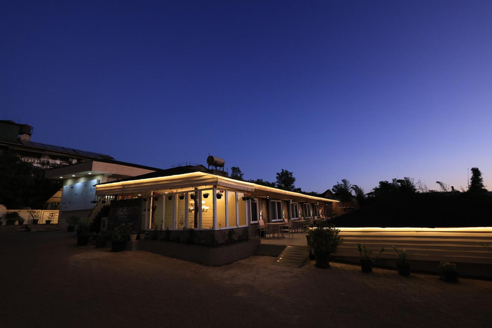Hotel King Garden Mahābaleshwar Exterior foto